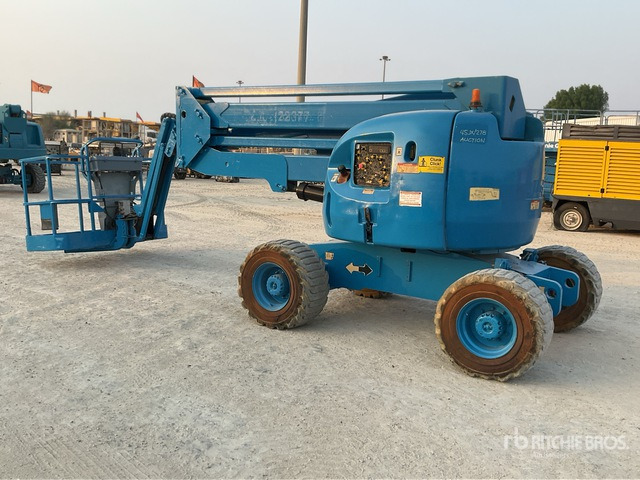 2007 JLG 450AJ 4WD Diesel Articulating Boom Lift - شاحنة ذراع مفصلي: صورة 4 2007 JLG 450AJ 4WD Diesel Articulating Boom Lift - شاحنة ذراع مفصلي: صورة 4