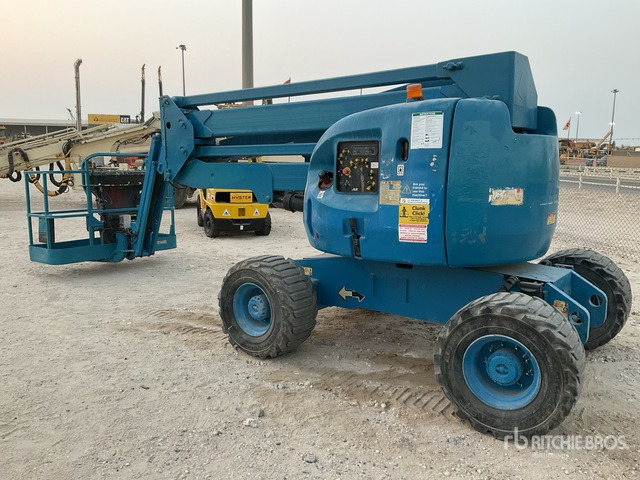 2007 JLG 450AJ 4WD Diesel Articulating Boom Lift - شاحنة ذراع مفصلي: صورة 4 2007 JLG 450AJ 4WD Diesel Articulating Boom Lift - شاحنة ذراع مفصلي: صورة 4