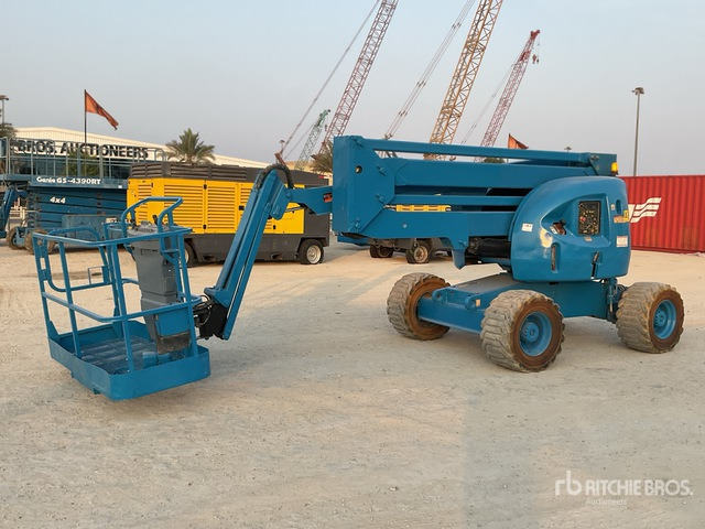 2007 JLG 450AJ 4WD Diesel Articulating Boom Lift - شاحنة ذراع مفصلي: صورة 2 2007 JLG 450AJ 4WD Diesel Articulating Boom Lift - شاحنة ذراع مفصلي: صورة 2