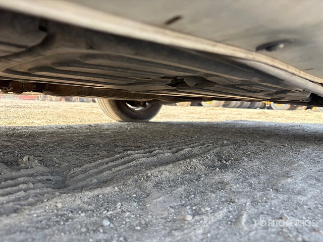 2007 Mercedes-Benz E280 Automobile - سيارة: صورة 5 2007 Mercedes-Benz E280 Automobile - سيارة: صورة 5