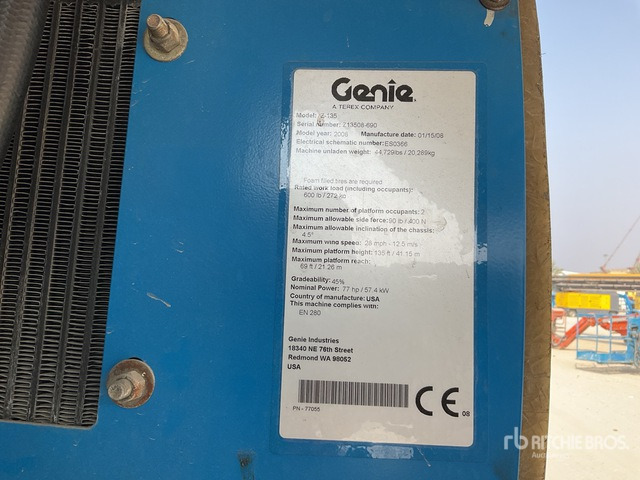 2008 Genie Z-135 4WD Diesel Articulating Boom Lift - شاحنة ذراع مفصلي: صورة 3 2008 Genie Z-135 4WD Diesel Articulating Boom Lift - شاحنة ذراع مفصلي: صورة 3