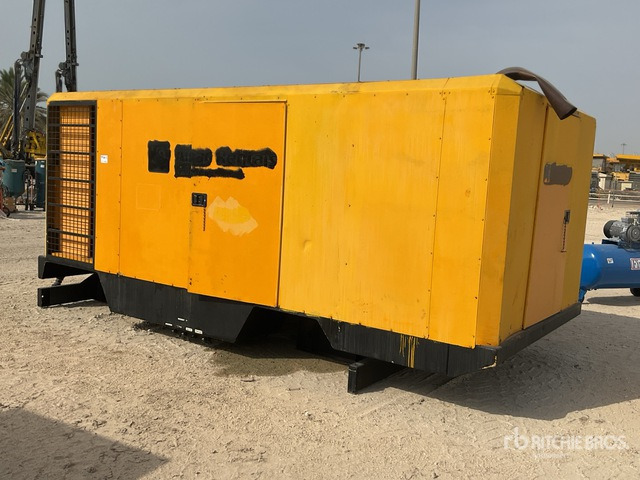 2009 Ingersoll Rand XHP1070WCAT Skid-Mounted Air Compressor - الضاغط: صورة 3 2009 Ingersoll Rand XHP1070WCAT Skid-Mounted Air Compressor - الضاغط: صورة 3