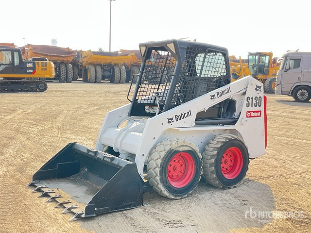 2010 Bobcat S130 - شيول صغير: صورة 2 2010 Bobcat S130 - شيول صغير: صورة 2