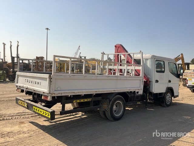 2010 Mitsubishi Canter 2011 Ferrari F550 A1 Knuckle Bo ... Flatbed Truck with Crane - شاحنات مسطحة, شاحنة كرين: صورة 3 2010 Mitsubishi Canter 2011 Ferrari F550 A1 Knuckle Bo ... Flatbed Truck with Crane - شاحنات مسطحة, شاحنة كرين: صورة 3