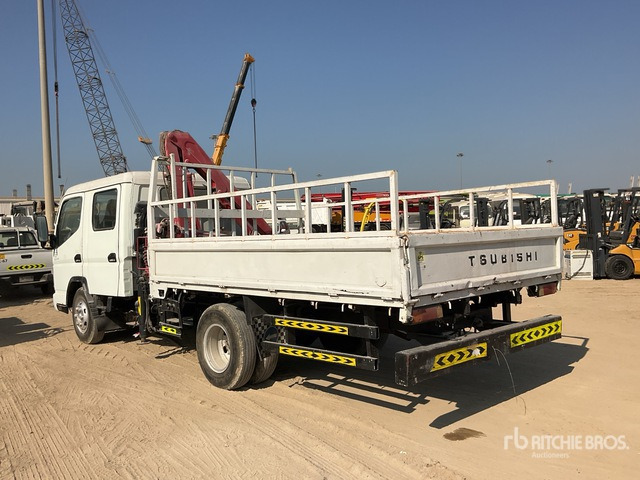 2010 Mitsubishi Canter 2011 Ferrari F550 A1 Knuckle Bo ... Flatbed Truck with Crane - شاحنات مسطحة, شاحنة كرين: صورة 2 2010 Mitsubishi Canter 2011 Ferrari F550 A1 Knuckle Bo ... Flatbed Truck with Crane - شاحنات مسطحة, شاحنة كرين: صورة 2