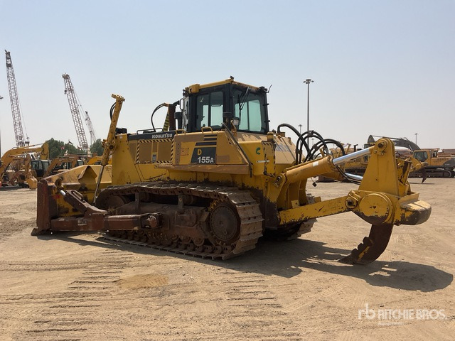 2011 Komatsu D155A-6 - جرافة: صورة 4 2011 Komatsu D155A-6 - جرافة: صورة 4