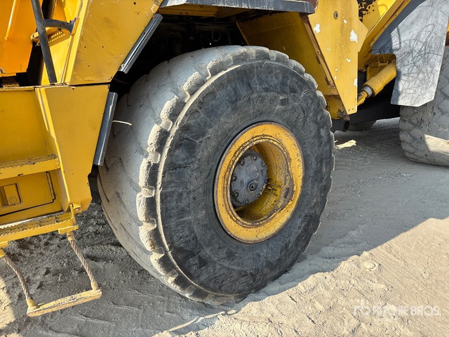2011 Komatsu HM400-2R Articulated Dump Truck - شاحنة قلاب مفصلية: صورة 4 2011 Komatsu HM400-2R Articulated Dump Truck - شاحنة قلاب مفصلية: صورة 4