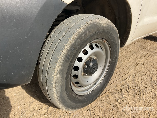 2011 Toyota Hilux 4x4 Crew Cab Pickup - شاحنة البيك أب: صورة 5 2011 Toyota Hilux 4x4 Crew Cab Pickup - شاحنة البيك أب: صورة 5