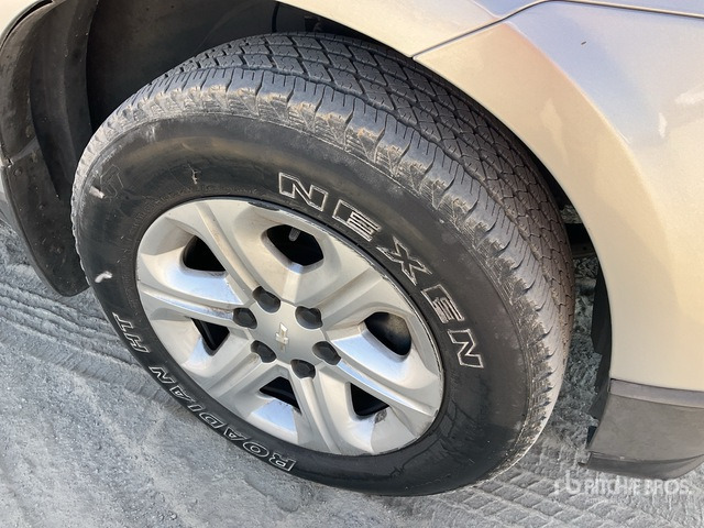 2012 Chevrolet Traverse 2WD SUV - سيارة دفع رباعي: صورة 5 2012 Chevrolet Traverse 2WD SUV - سيارة دفع رباعي: صورة 5