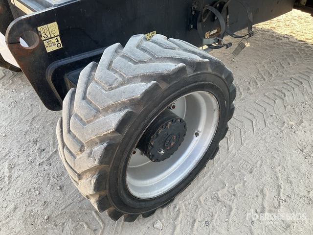 2012 JLG 800S 4WD Gasoline Telescopic Boom Lift - رافعة سلة تلسكوبية: صورة 4 2012 JLG 800S 4WD Gasoline Telescopic Boom Lift - رافعة سلة تلسكوبية: صورة 4