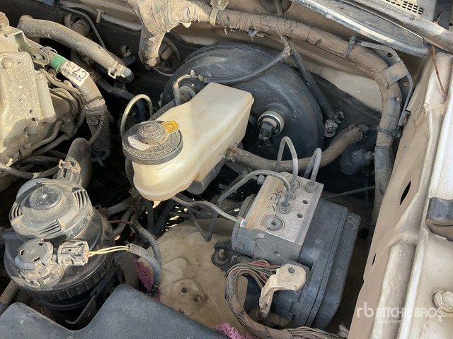 2012 Toyota Hilux 4x4 Crew Cab Pickup - شاحنة البيك أب: صورة 4 2012 Toyota Hilux 4x4 Crew Cab Pickup - شاحنة البيك أب: صورة 4