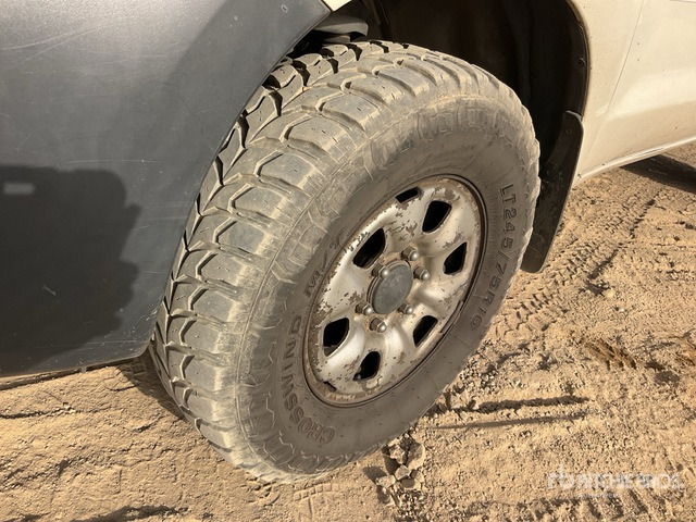2012 Toyota Hilux 4x4 Crew Cab Pickup - شاحنة البيك أب: صورة 5 2012 Toyota Hilux 4x4 Crew Cab Pickup - شاحنة البيك أب: صورة 5