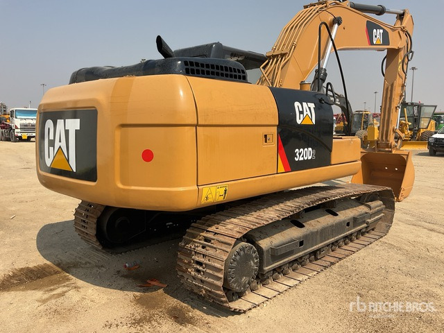 2013 Cat 320D2 - حفار زحاف: صورة 5 2013 Cat 320D2 - حفار زحاف: صورة 5