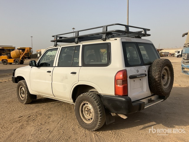 2013 Nissan Patrol GL 4x4 SUV - سيارة دفع رباعي: صورة 2 2013 Nissan Patrol GL 4x4 SUV - سيارة دفع رباعي: صورة 2