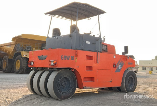2015 Hamm GRW18 8 Wheel Pneumatic Roller - مدحلة هوائية: صورة 3 2015 Hamm GRW18 8 Wheel Pneumatic Roller - مدحلة هوائية: صورة 3