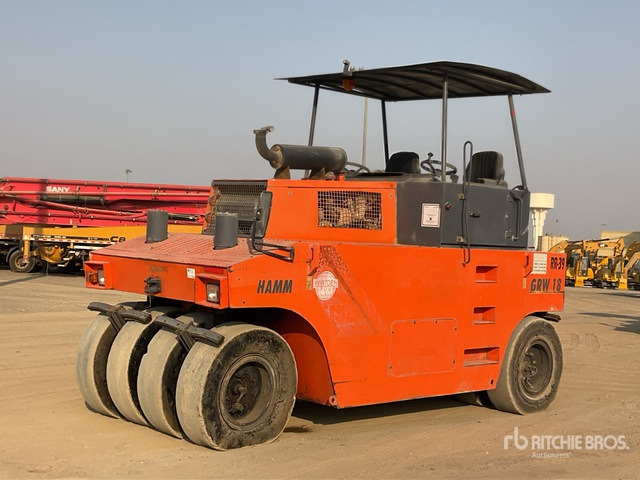 2015 Hamm GRW18 8 Wheel Pneumatic Roller - مدحلة هوائية: صورة 1 2015 Hamm GRW18 8 Wheel Pneumatic Roller - مدحلة هوائية: صورة 1