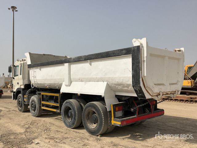 2015 JAC HFC3314KR1 8x4 Twin-Steer Tri/A Dump Truck - شاحنة قلاب: صورة 4 2015 JAC HFC3314KR1 8x4 Twin-Steer Tri/A Dump Truck - شاحنة قلاب: صورة 4