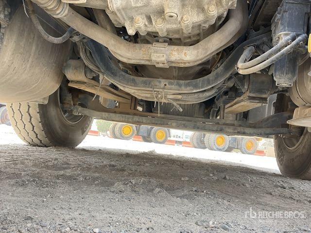 2015 Mercedes-Benz Actros 1845LS 4x2 S/A Sleeper Truck Tractor - وحدة جر: صورة 5 2015 Mercedes-Benz Actros 1845LS 4x2 S/A Sleeper Truck Tractor - وحدة جر: صورة 5