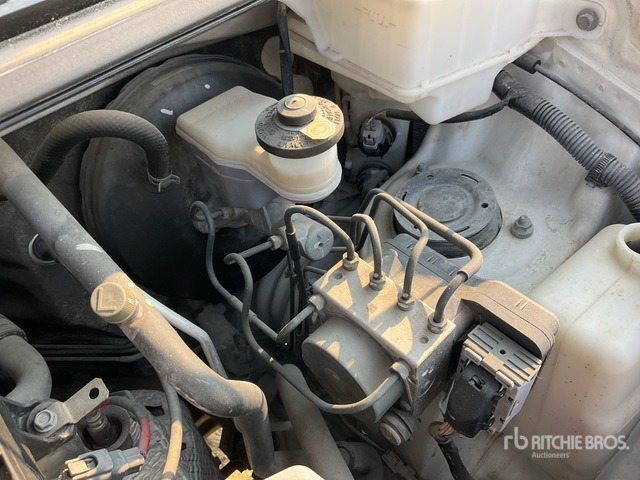 2015 Toyota Avanza Minivan - سيارة: صورة 4 2015 Toyota Avanza Minivan - سيارة: صورة 4