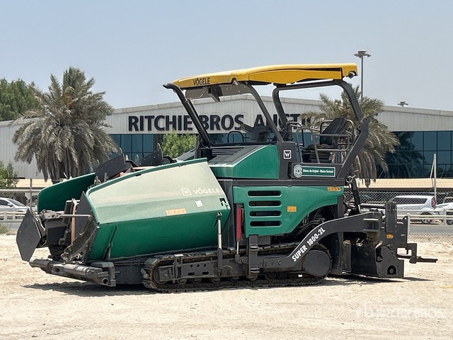 2015 Vogele SUPER 1800-2L Track Asphalt Paver - التقطيع جزازة/ ماكينات قطع الحشائش: صورة 2 2015 Vogele SUPER 1800-2L Track Asphalt Paver - التقطيع جزازة/ ماكينات قطع الحشائش: صورة 2