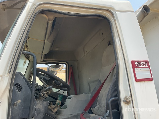 2016 Renault D18 4x2 (Inoperable) S/A Dump Truck - شاحنة قلاب: صورة 5 2016 Renault D18 4x2 (Inoperable) S/A Dump Truck - شاحنة قلاب: صورة 5