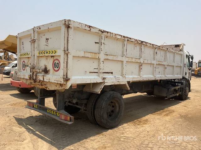 2016 Renault D18 4x2 (Inoperable) S/A Dump Truck - شاحنة قلاب: صورة 3 2016 Renault D18 4x2 (Inoperable) S/A Dump Truck - شاحنة قلاب: صورة 3