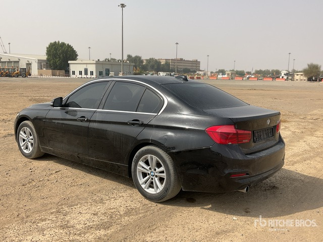 2017 BMW 318i Automobile - سيارة: صورة 3 2017 BMW 318i Automobile - سيارة: صورة 3