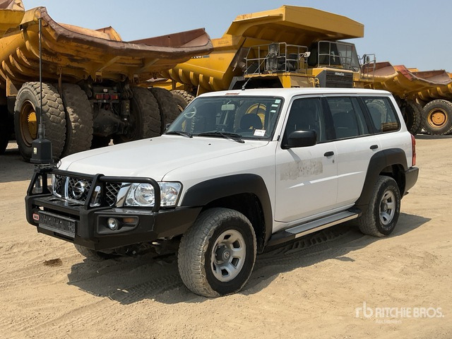 2018 Nissan Patrol GL 4x4 SUV - سيارة دفع رباعي: صورة 2 2018 Nissan Patrol GL 4x4 SUV - سيارة دفع رباعي: صورة 2