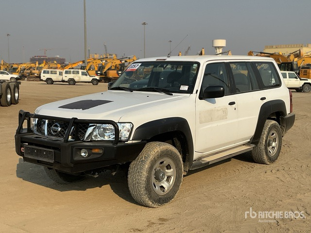 2018 Nissan Patrol GL 4x4 SUV - سيارة دفع رباعي: صورة 2 2018 Nissan Patrol GL 4x4 SUV - سيارة دفع رباعي: صورة 2