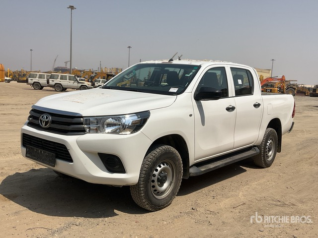 2018 Toyota Hilux 4x4 Crew Cab Pickup - شاحنة البيك أب: صورة 3 2018 Toyota Hilux 4x4 Crew Cab Pickup - شاحنة البيك أب: صورة 3