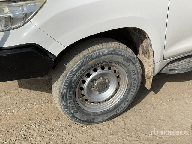 2018 Toyota Prado TX 150L 4x4 SUV - سيارة دفع رباعي: صورة 5 2018 Toyota Prado TX 150L 4x4 SUV - سيارة دفع رباعي: صورة 5