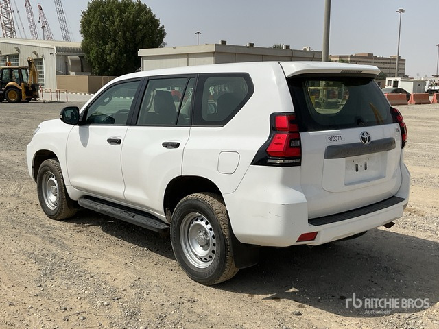 2018 Toyota Prado TX 150L 4x4 SUV - سيارة دفع رباعي: صورة 4 2018 Toyota Prado TX 150L 4x4 SUV - سيارة دفع رباعي: صورة 4