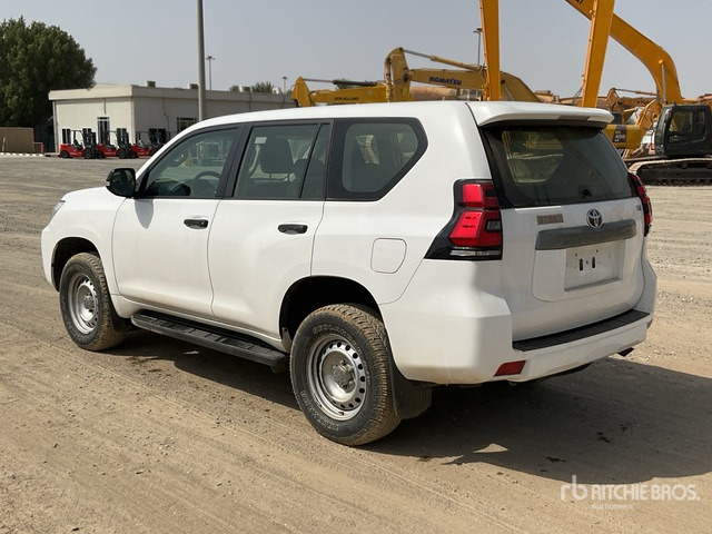 2018 Toyota Prado TX 150L 4x4 SUV - سيارة دفع رباعي: صورة 4 2018 Toyota Prado TX 150L 4x4 SUV - سيارة دفع رباعي: صورة 4