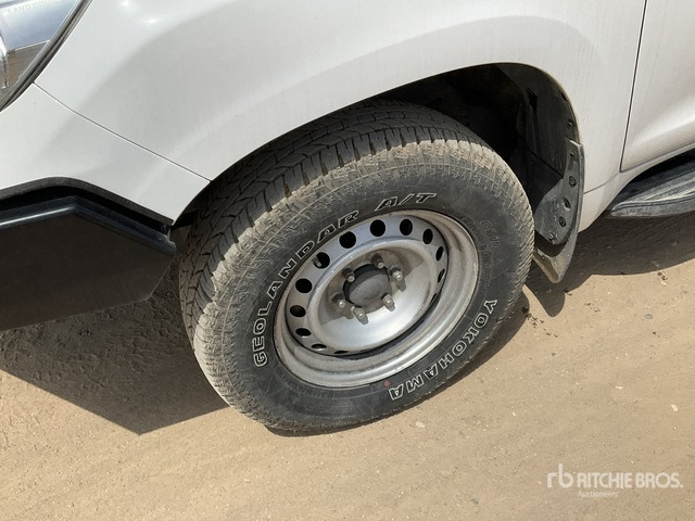 2018 Toyota Prado TX 150L 4x4 SUV - سيارة دفع رباعي: صورة 5 2018 Toyota Prado TX 150L 4x4 SUV - سيارة دفع رباعي: صورة 5