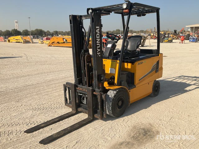 2019 Hyundai 30B-9 3 ton Electric Forklift - رافعة شوكية كهربائية: صورة 1 2019 Hyundai 30B-9 3 ton Electric Forklift - رافعة شوكية كهربائية: صورة 1