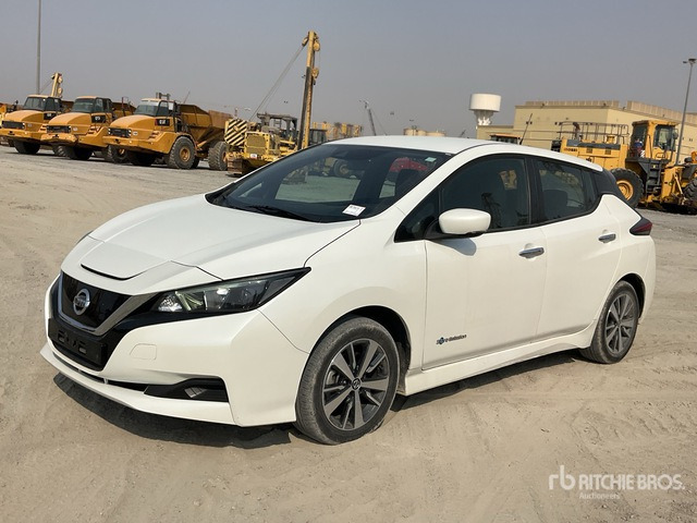 2020 Nissan LEAF Electric Automobile - سيارة: صورة 2 2020 Nissan LEAF Electric Automobile - سيارة: صورة 2