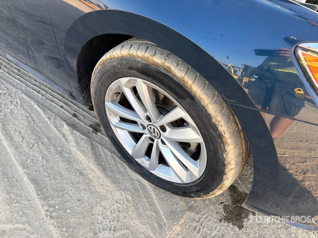 2020 Volkswagen Passat Automobile - سيارة: صورة 4 2020 Volkswagen Passat Automobile - سيارة: صورة 4