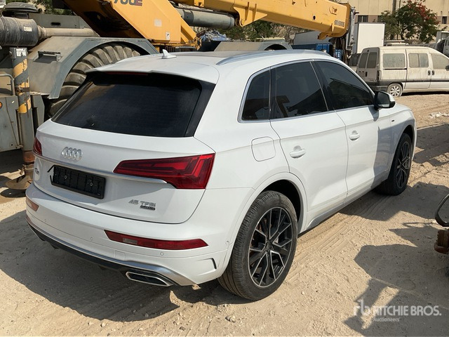 2023 Audi Q5 (Inoperable) SUV - سيارة دفع رباعي: صورة 3 2023 Audi Q5 (Inoperable) SUV - سيارة دفع رباعي: صورة 3