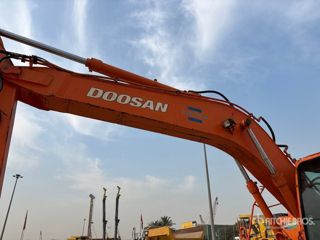 Doosan Solar 210W Wheel Excavator - حفارة دولاب: صورة 4 Doosan Solar 210W Wheel Excavator - حفارة دولاب: صورة 4