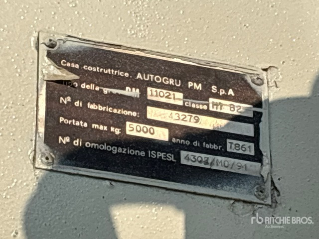 Iveco 110-17 Flatbed Truck with Crane - شاحنات مسطحة, شاحنة كرين: صورة 5 Iveco 110-17 Flatbed Truck with Crane - شاحنات مسطحة, شاحنة كرين: صورة 5