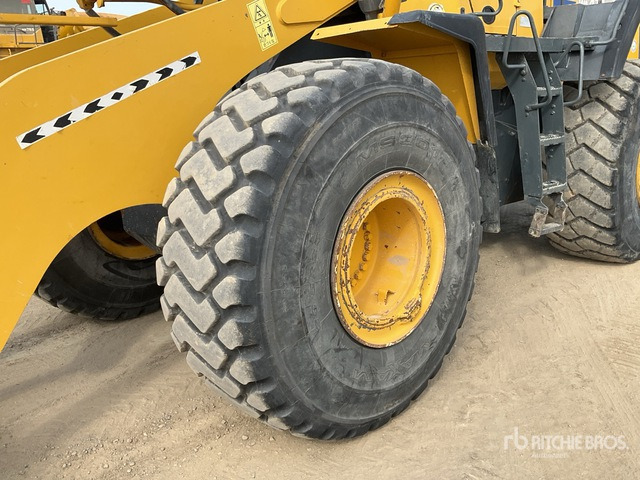 Komatsu WA470-6 - اللودر بعجل: صورة 5 Komatsu WA470-6 - اللودر بعجل: صورة 5