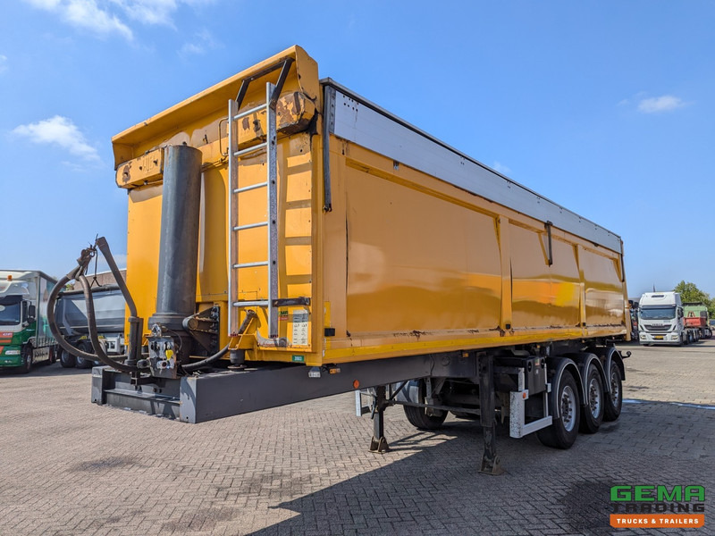 ATM OKA 17/27 3-Assen SAF - Kipper 30m³ + MilieuKleppen - Lift-as - Staal/Staal - 03/2026APK - قلابة نصف مقطورة نصف مقطورة قلابة: صورة 1 ATM OKA 17/27 3-Assen SAF - Kipper 30m³ + MilieuKleppen - Lift-as - Staal/Staal - 03/2026APK - قلابة نصف مقطورة نصف مقطورة قلابة: صورة 1