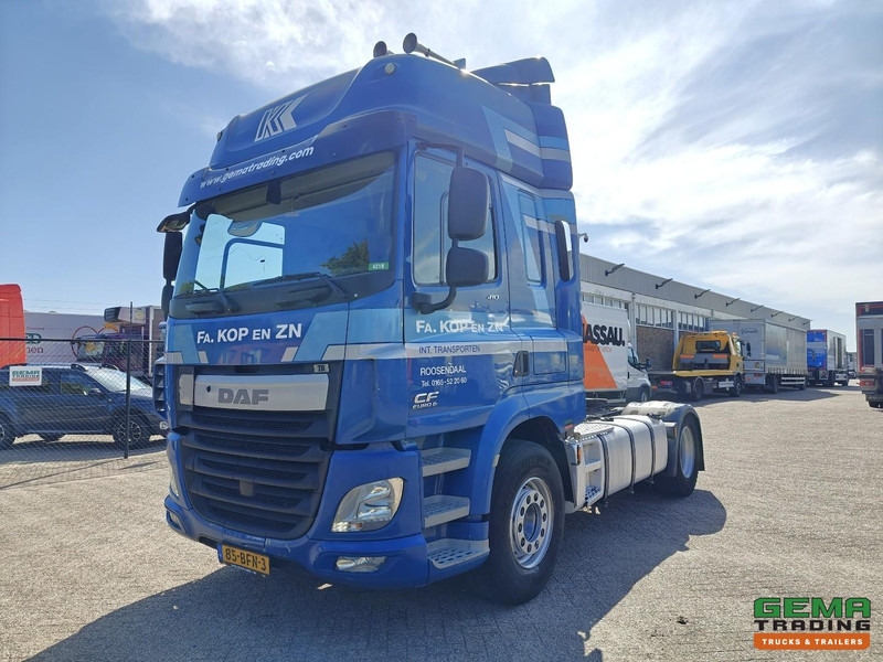 DAF CF 410 FT 4x2 Spacecab Euro6A - 13L engine -  Dubbele Tanks - NL truck - SMARTTacho V2 - 01/2026 APK - وحدة جر: صورة 1 DAF CF 410 FT 4x2 Spacecab Euro6A - 13L engine -  Dubbele Tanks - NL truck - SMARTTacho V2 - 01/2026 APK - وحدة جر: صورة 1