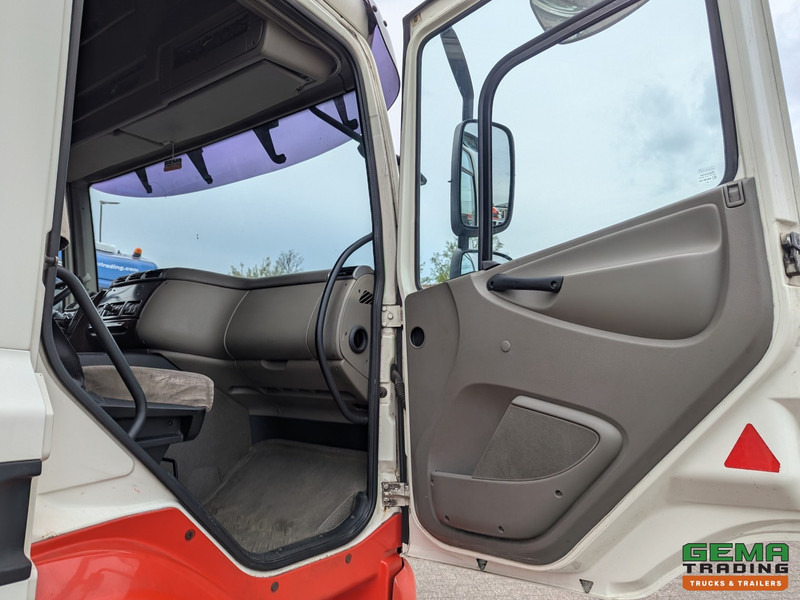 DAF CF85.410 4x2 Spacecab Euro5 - Geïsoleerde bak 7.6m - Laadklep 1500kg - Reservewiel DAF CF85.410 4x2 Spacecab Euro5 - Geïsoleerde bak 7.6m - Laadklep 1500kg - Reservewiel: صورة 16