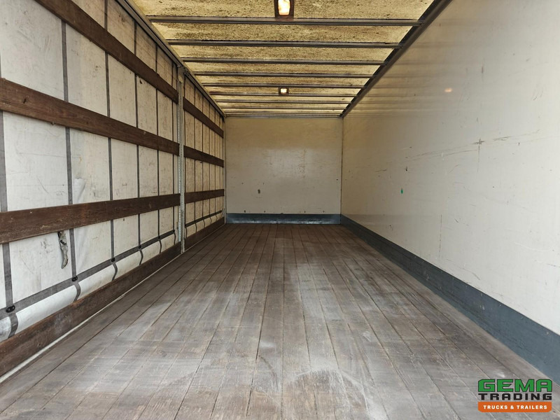 DAF FA LF45.140 4x2 Dagcab Euro4 - 12T - Schuifzeilen/Geslotenbak 6.9m + Laadklep 1500kg - 66.000km Origineel! - Handgeschakeld - شاحنة ستارة: صورة 4 DAF FA LF45.140 4x2 Dagcab Euro4 - 12T - Schuifzeilen/Geslotenbak 6.9m + Laadklep 1500kg - 66.000km Origineel! - Handgeschakeld - شاحنة ستارة: صورة 4