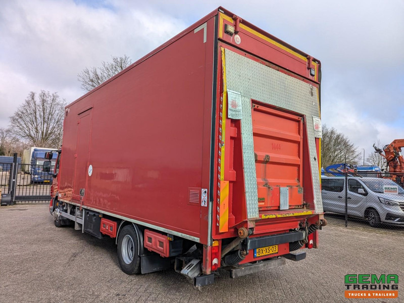 DAF FA LF45.210 4x2 Dagcab Euro5 EEV - GeslotenBak 6.6M - Zijdeuren - Weegsysteem - Laadklep 1500KG - شاحنة مقفلة: صورة 4 DAF FA LF45.210 4x2 Dagcab Euro5 EEV - GeslotenBak 6.6M - Zijdeuren - Weegsysteem - Laadklep 1500KG - شاحنة مقفلة: صورة 4