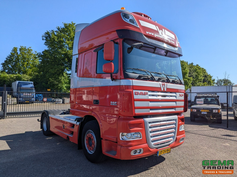 DAF FT XF105.460 4x2 Superspacecab Euro5 - Standairco - Groot brandstoffilter - 07/2025 APK - وحدة جر: صورة 2 DAF FT XF105.460 4x2 Superspacecab Euro5 - Standairco - Groot brandstoffilter - 07/2025 APK - وحدة جر: صورة 2