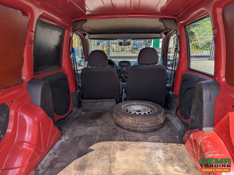 فان المدمجة Fiat Doblò 1.9 JTD Euro4 - Handgeschakeld - Trekhaak: صورة 10