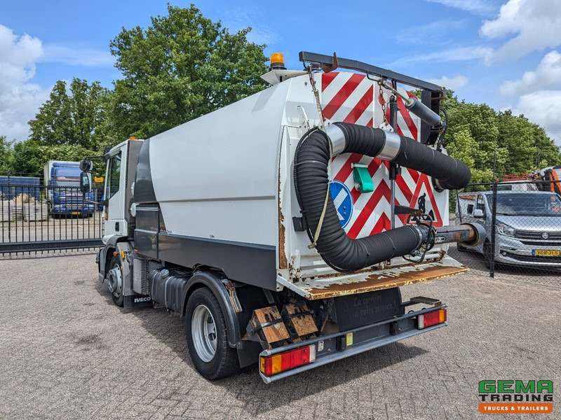 Iveco 140E21 4x2 Dagcab Euro3 - Schmidt SK500R - Hydrostaat - سياره كنس شوارع: صورة 3 Iveco 140E21 4x2 Dagcab Euro3 - Schmidt SK500R - Hydrostaat - سياره كنس شوارع: صورة 3