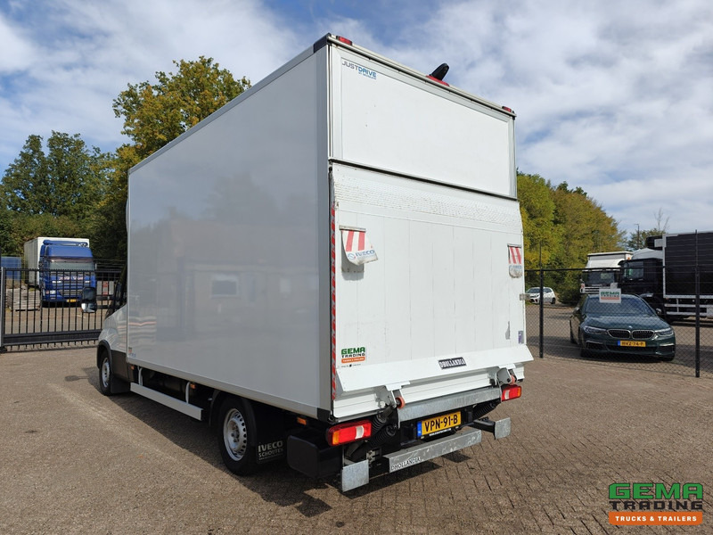 Iveco 35S18 Hi-Matic 4x2 Dagcab Euro6E - Gesloten Bak 4.2M - Laadklep 1000KG - Navi - 03/2026 APK - شاحنة مغلقة الصندوق: صورة 3 Iveco 35S18 Hi-Matic 4x2 Dagcab Euro6E - Gesloten Bak 4.2M - Laadklep 1000KG - Navi - 03/2026 APK - شاحنة مغلقة الصندوق: صورة 3